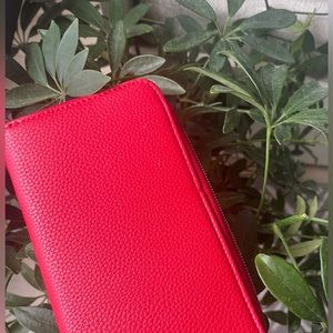 Thirty one Jewell apple red wallet new